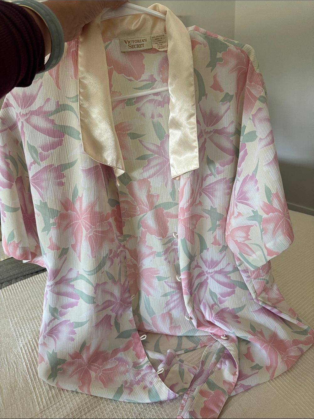 Gold label victoria secret sleeping shirt